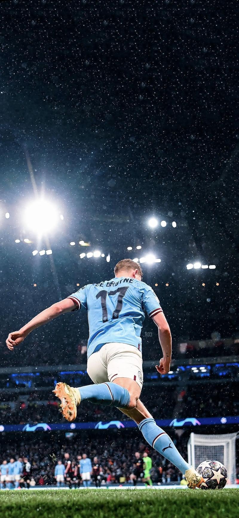 17岁中国少年在美高中拍运动,还清器材贷款